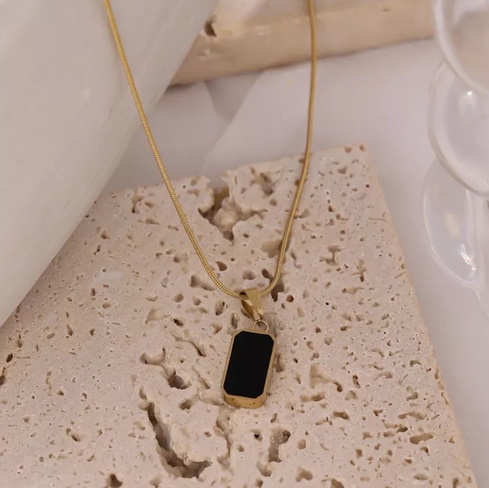 Neat Double-Sided Necklace - Picture 4 of 8